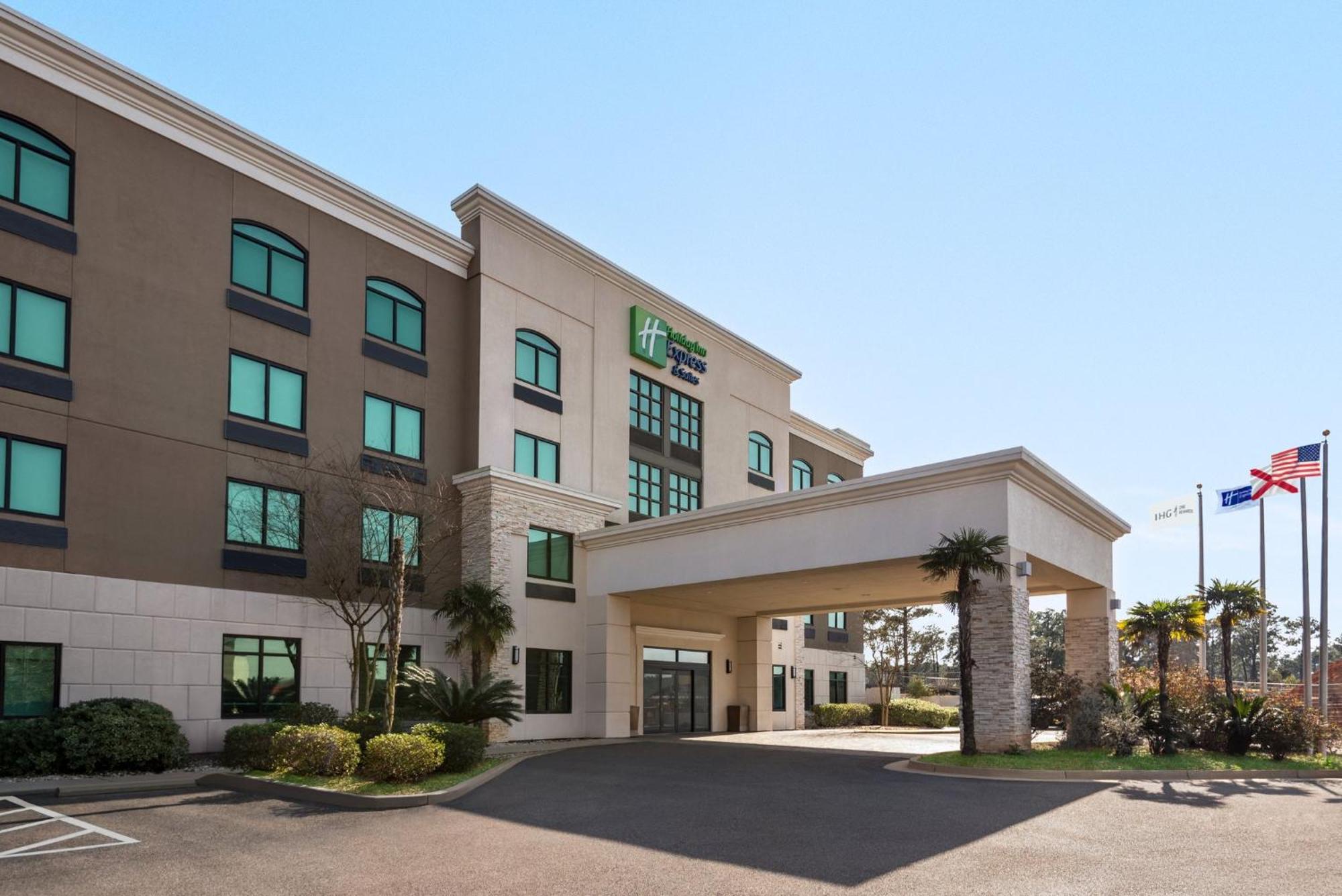 Holiday Inn Express & Suites Mobile West I-10, An Ihg Hotel Tillmans Corner Exterior foto