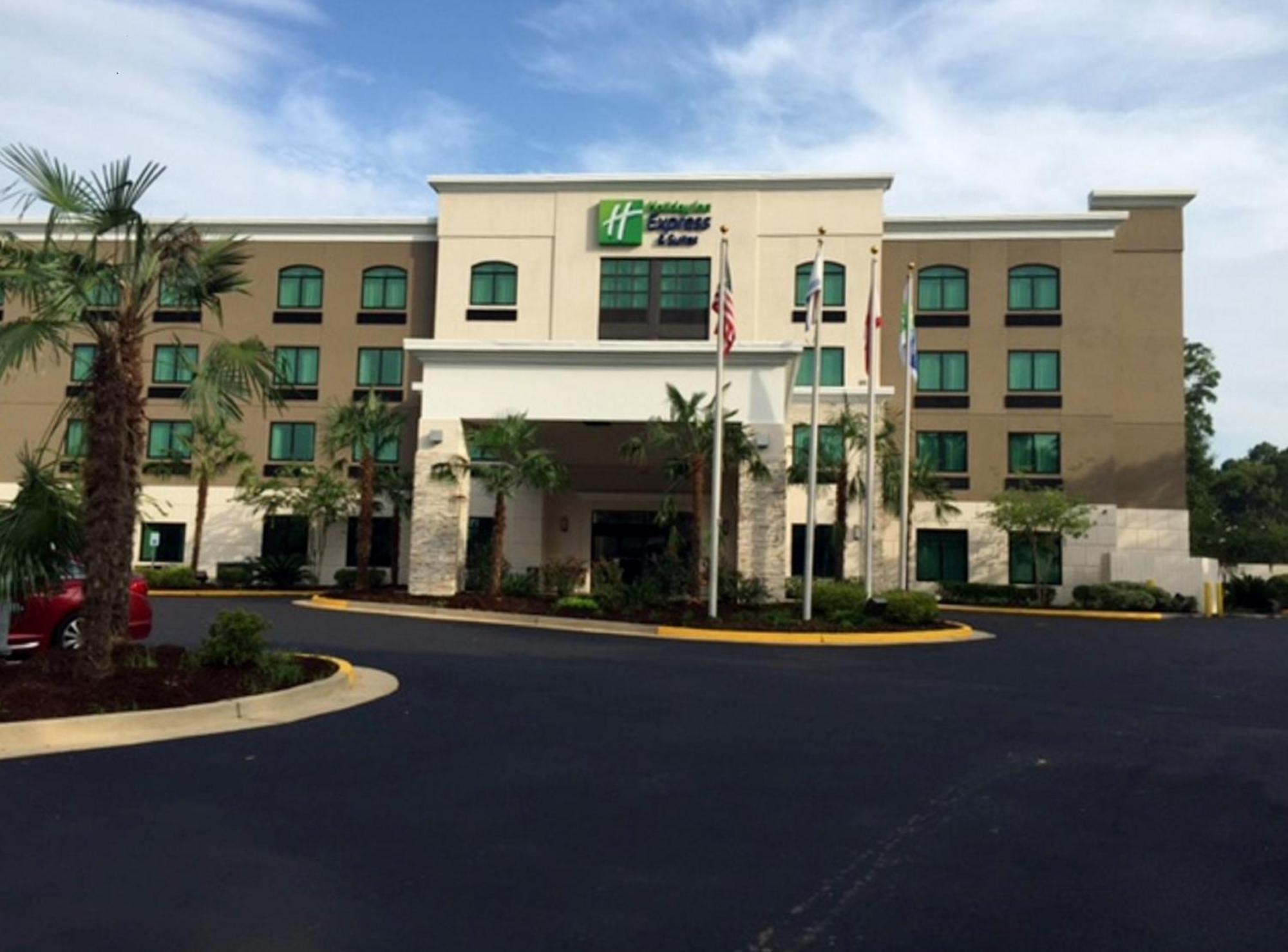 Holiday Inn Express & Suites Mobile West I-10, An Ihg Hotel Tillmans Corner Exterior foto